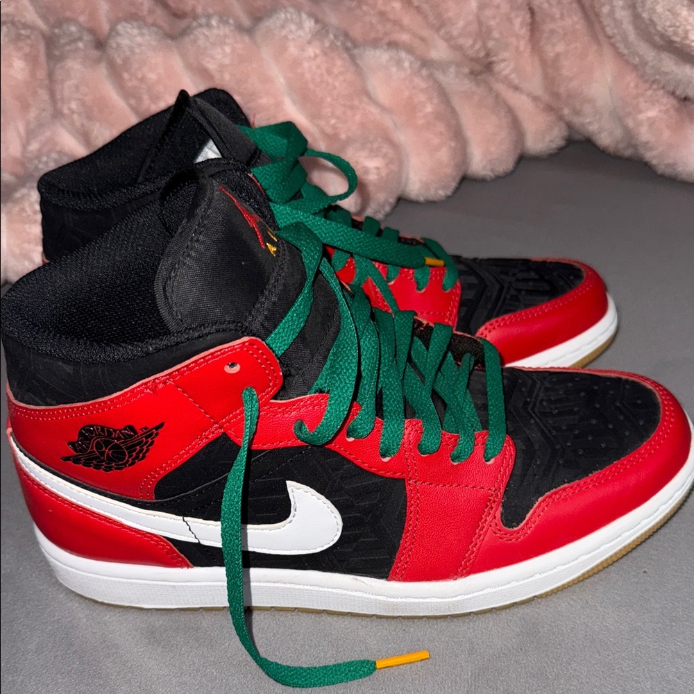 Air Jordan 1 Mid SE 'Christmas'